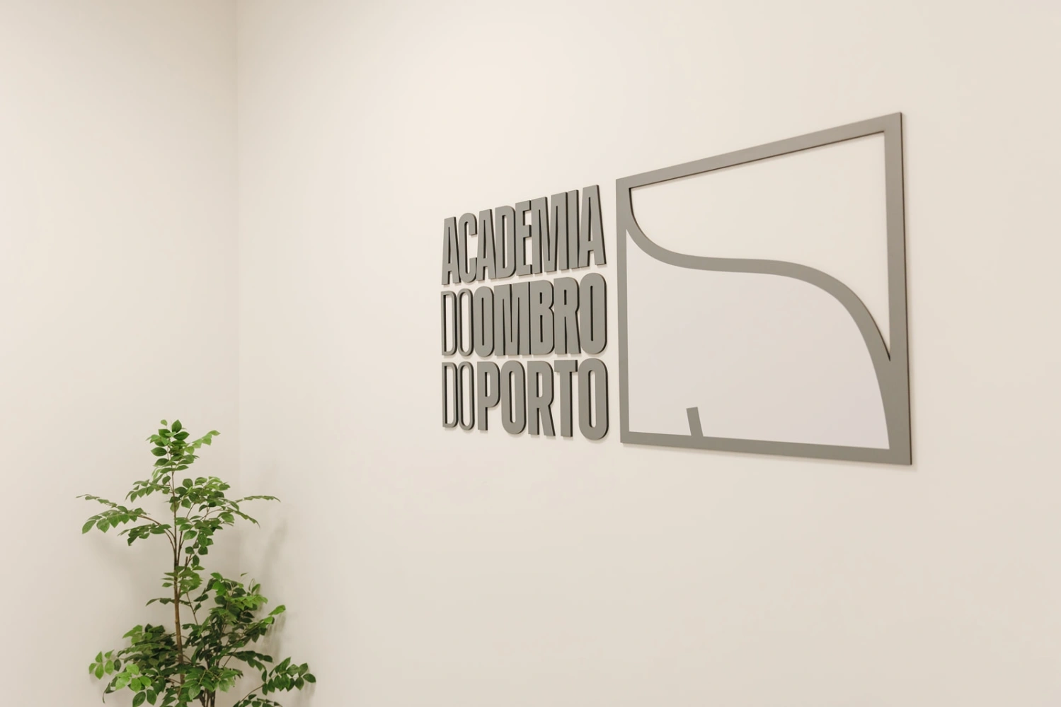 Academia do Ombro do Porto